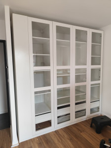 Photo de galerie - Meuble ikea 3 caisson mais 5 porte bien-sûr tout sans plan 