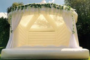 Photo de galerie - Château gonflable (matériel d'animation)