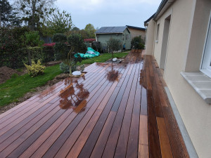 Photo de galerie - Terrasse en bois exotique