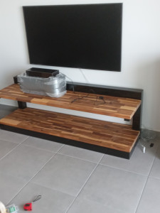 Photo de galerie - Pose télévision 