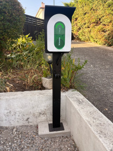Photo de galerie - Installation d’une borne pour voiture électrique 