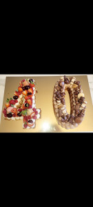 Photo de galerie - Number Cake fraise/ Vanille - Kinder Bueno