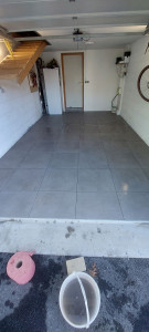 Photo de galerie - Pose de carrelage 60x60.