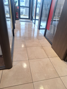 Photo de galerie - Nettoyage sol