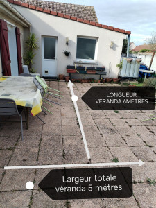 Photo de galerie - Création d'un agrandissement d'un garage (cuisine d'été)avec mur,placo, peinture,ballon d'eau chaude , spot en plafond, carrelage au sol et béton a hauteur pour être a hauteur pour la future VÉRANDA (dans l'attente que je fasse la véranda )