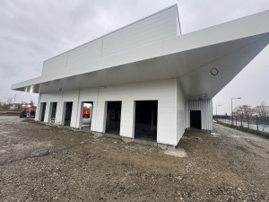 Photo de galerie - Fourniture et pose de bardage avec finitions (bandeau et coiffe)