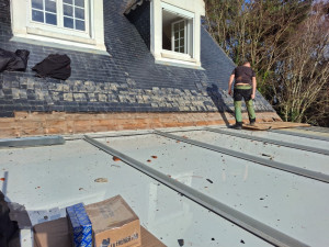 Photo de galerie - Remplacement de gouttière zingue 