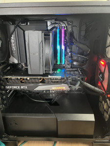 Photo de galerie - Montage complet d'un ordinateur