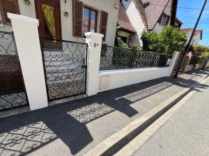Photo de galerie - Peinture Muret Chapeau portail