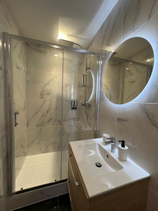 Photo de galerie - Rénovation d'une salle de bain complète 