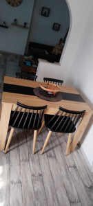 Photo de galerie - Montage table et chaises