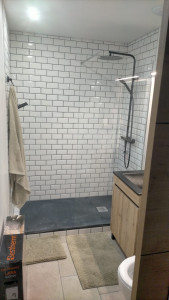 Photo de galerie - Tout est réalisé par mes soins de la plomberie au carrelage 