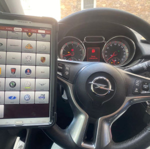 Photo de galerie - Réparation voiture