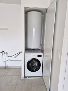 Photo de galerie - Pose de chauffe eau , gain de place machine 