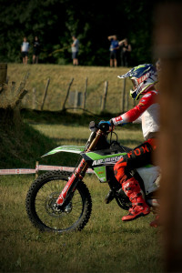 Photo de galerie - Photographie sportive sur des courses de motos 