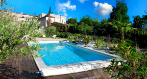 Photo de galerie - Terrasse avec piscine