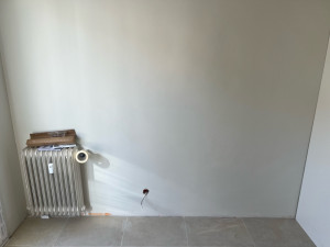 Photo de galerie - À la demande d’une cliente le montage d’un dressing PAX IKEA de 3,40m par 2m36 avec un radiateur encastré 