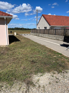 Photo de galerie - Tonte de pelouse - Débroussaillage