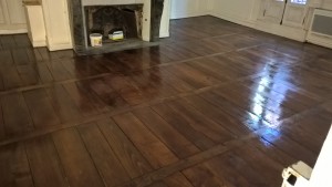 Photo de galerie - Ponçage et vitrification parquet dans un appartement dans le vieux Rennes 