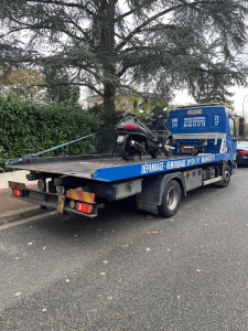Photo de galerie - Remorquage scooter Piaggio MP3 de La Celle-Saint-Cloud à Achères