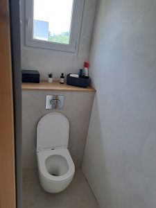 Photo de galerie - Installation de WC suspendu 
