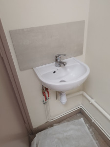 Photo de galerie - Pose et branchement lavabo