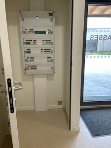 Photo de galerie - Tableau électrique divisionnaire fait par mes soins 