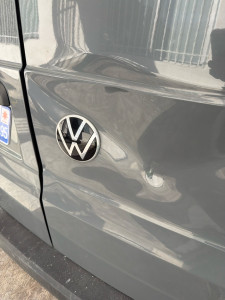 Photo de galerie - Redressage porte arrière Caddy 2025