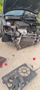 Photo de galerie - Changement de ventilateur de radiateur 