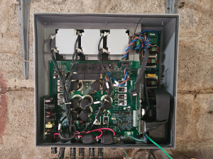 Photo de galerie - Carte Onduleur Panneaux Photovoltaïque