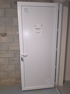 Photo de galerie - Pose de grille d'aération 