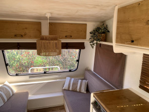 Photo de galerie - Réalisation des stores de cette jolie caravane!