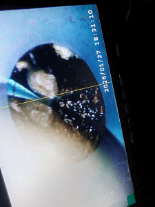 Photo de galerie - Canalisation bouchée de béton 