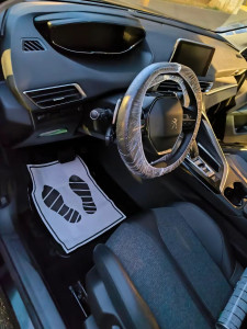 Photo de galerie - Nettoyage intérieur extérieur d'un véhicule 