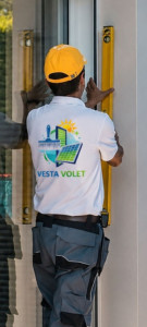 Photo de galerie - Pose et réparation de volets roulant solaires