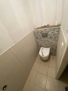 Photo de galerie - Pose de faïence toilettes