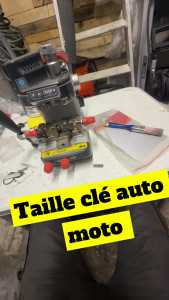 Photo de galerie - Bonjour taillage de clé auto et moto avec la clé modèle 