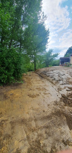 Photo de galerie - Terrassement déblais remblais création rampe et talus 
