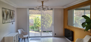 Photo de galerie - Pose d’éléments décoratifs muraux
✔️ Fixation de miroir mural
✔️ Installation de décoration murale en métal
✔️ Pose de lustre
✔️ Installation de tringle à rideaux
✔️ Travail propre et soigné