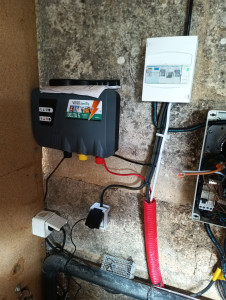 Photo de galerie - Installation electrificateur clôture pour chevaux ?