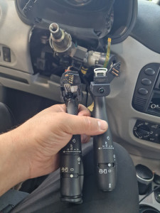 Photo de galerie - Remplacement contacteur tournant et commande Citroën c3