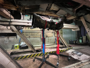 Photo de galerie - Remplacement embrayage sur PickUp Nissan 