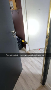 Photo de galerie - Ouverture de porte suite perte de clés puis remplacement de cylindre 