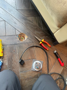 Photo de galerie - Remplacement prise électrique 