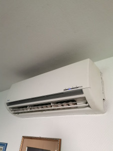 Photo de galerie - Entretien + contrôle d'étanchéité = Attestation, prix confortable grâce au non payement de la TVA ! 
