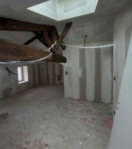 Photo de galerie - Pose de bande et enduit 