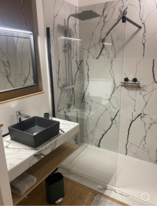 Photo de galerie - Réalisation d’une salle de bain 