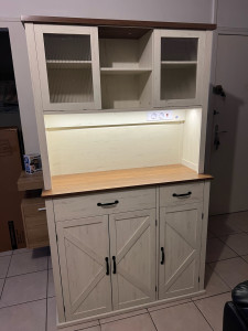 Photo de galerie - Vaisselier 