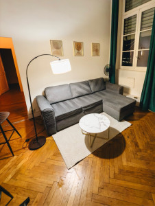 Photo de galerie - Canapé après une prestation de nettoyage.
