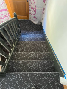 Photo de galerie - Pose escalier en moquette